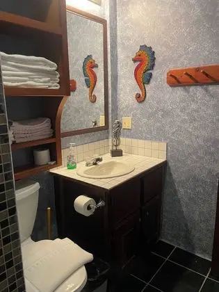 Belize Budget Suites #02