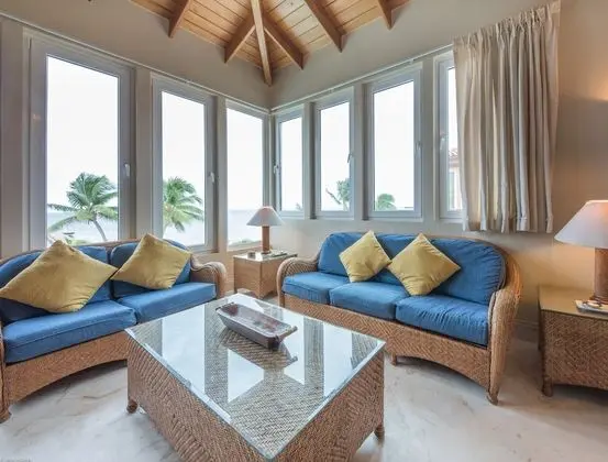 Beach Front Villa Del Mar 3 Bedroom