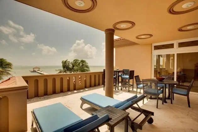 Beach Front Villa Del Mar 3 Bedroom