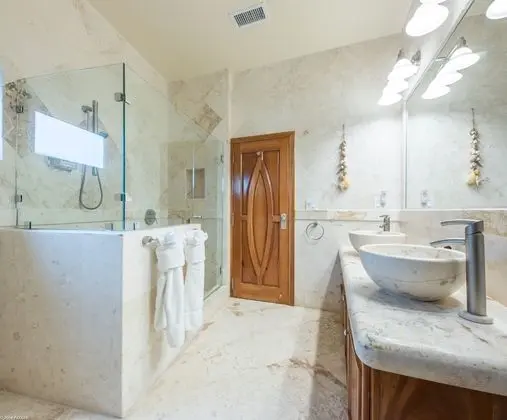 Beach Front Villa Del Mar 3 Bedroom