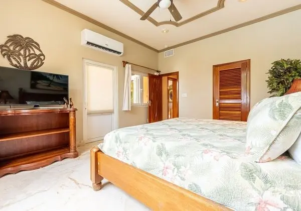 Beach Front Villa Solemar 3 Bedroom