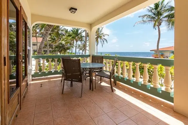 Sea Front Lower Level Suite