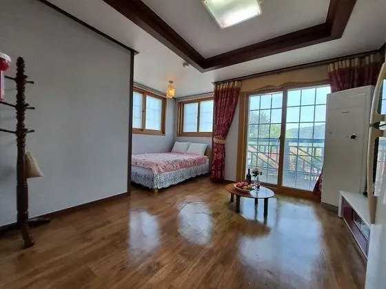 Tek Büyük Yataklı Oda