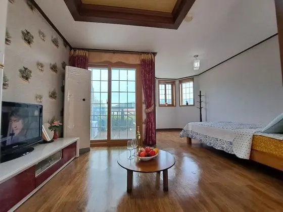 Tek Büyük Yataklı Oda