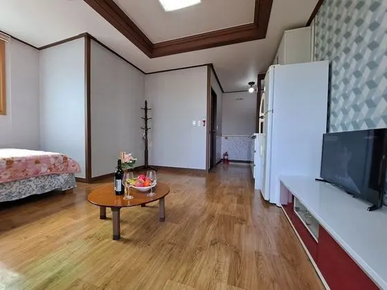 Tek Büyük Yataklı Oda