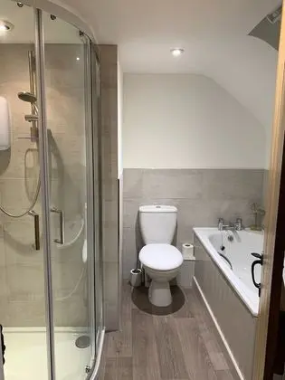 Standard Tek Büyük Yataklı Oda, 1 Çift Kişilik Yatak, Ortak Banyo