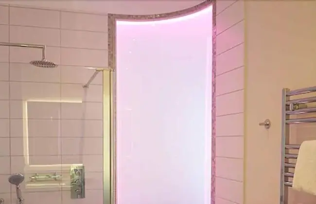 Luxury Süit, Banyolu/Duşlu