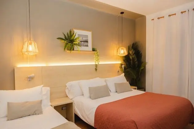 Tek Büyük Yataklı Oda, Balkon (Air Conditioned)