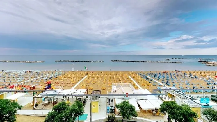 Stüdyo Süit, Deniz Manzaralı