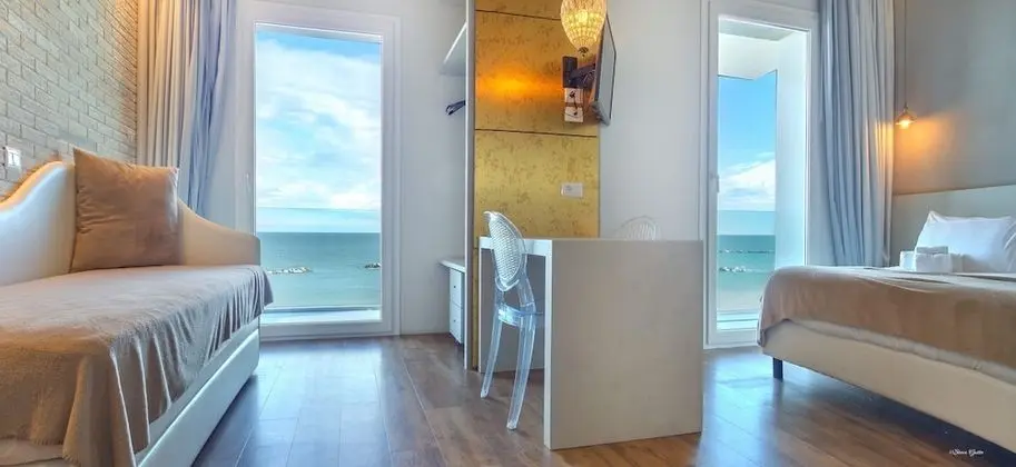 Stüdyo Süit, Deniz Manzaralı