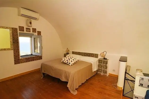 Kır Evi (accessible by climbing 80 steps)