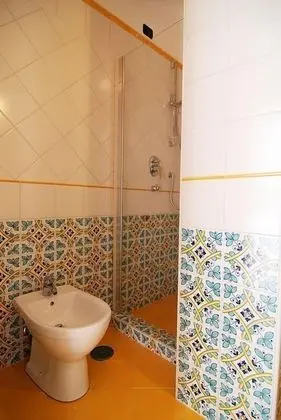 Stüdyo, Bahçe Manzaralı