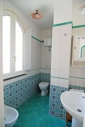 Stüdyo, Teras