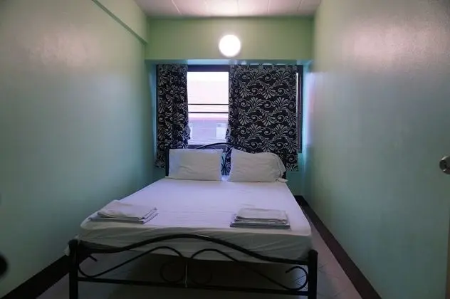 Fan Double Room with Shared Bathroom