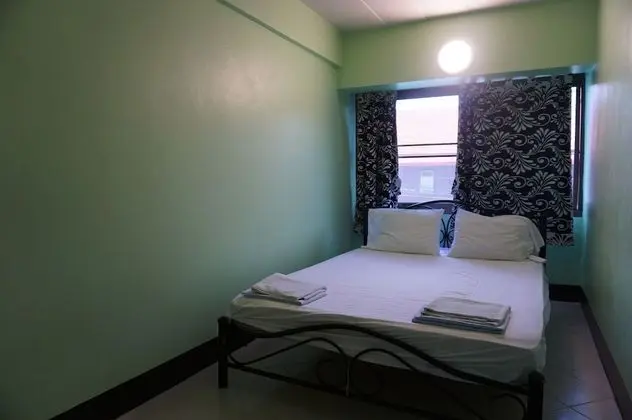 Fan Double Room with Shared Bathroom