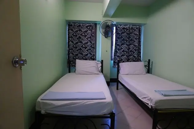 Fan Double Room with Shared Bathroom