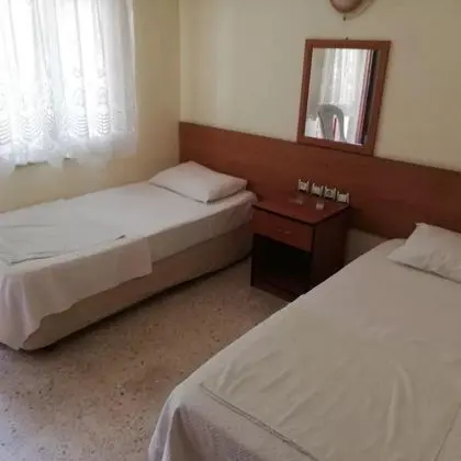 Standart Oda, Bahçe Manzaralı, Balkonlu