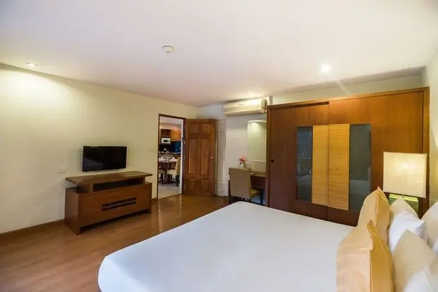 Junior Suite Pool View - No Pets Allowed