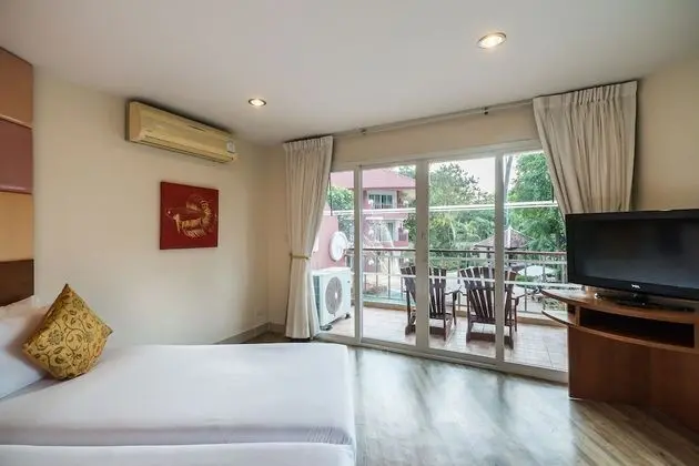 Presidential Suite - No Pets Allowed