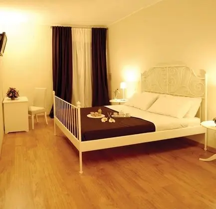 Classic Tek Büyük Yataklı Oda (private external bathroom)