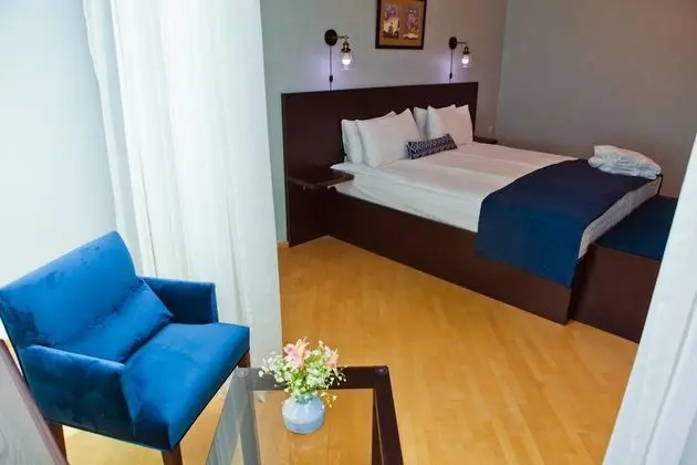 Grand Tek Büyük veya İki Ayrı Yataklı Oda