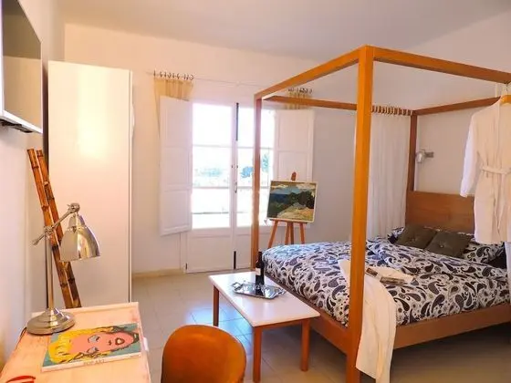 Tek Büyük Yataklı Oda, Balkon