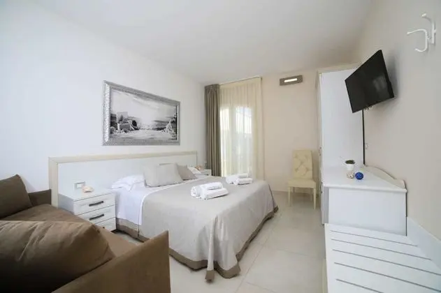 Family Tek Büyük Yataklı Oda, 1 Büyük (Queen) Boy Yatak, Kısmi Deniz Manzaralı