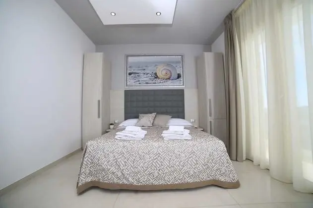 Tek Büyük Yataklı Oda, 1 Büyük (Queen) Boy Yatak, Deniz Manzaralı