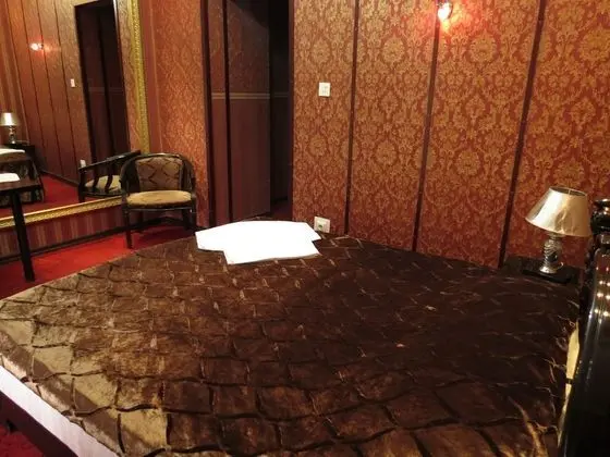 Economy Tek Büyük Yataklı Oda