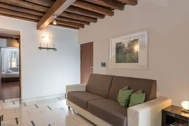 Superior Apart Daire