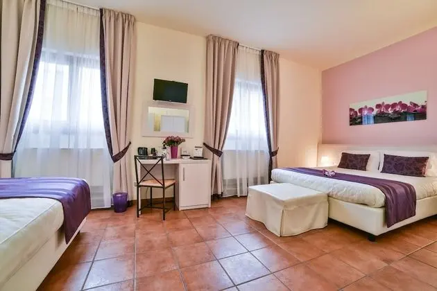 Basic Dört Kişilik Oda, 3 Yatak Odası