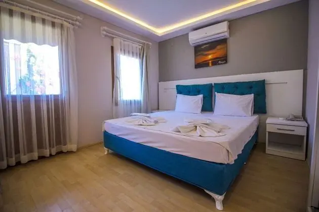 Standard Tek Büyük veya İki Ayrı Yataklı Oda