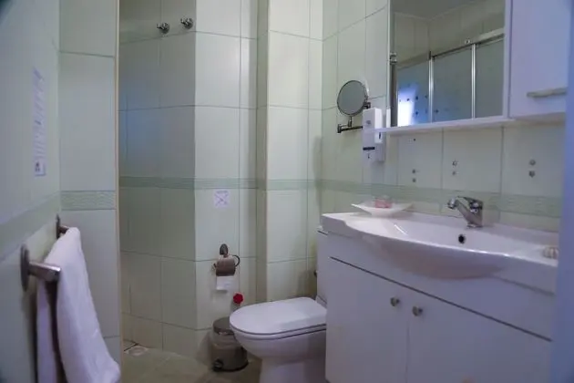 Standard Tek Büyük veya İki Ayrı Yataklı Oda