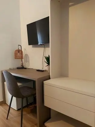 Tek Büyük Yataklı Oda, Balkon
