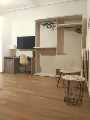 Üç Kişilik Oda, Balkon