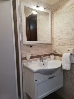 Üç Kişilik Oda, Balkon