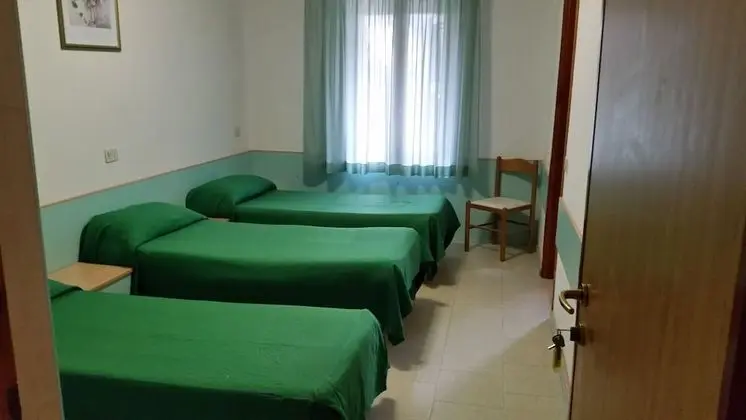 Dört Kişilik Oda (room 4)