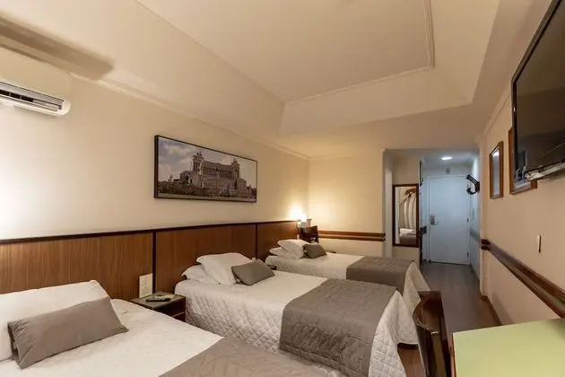 Deluxe Üç Kişilik Oda