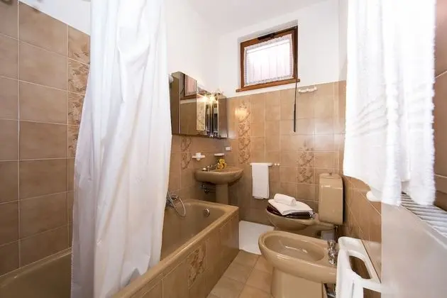 Family Apart Daire, Birden Çok Yatak (Bella Lake View)