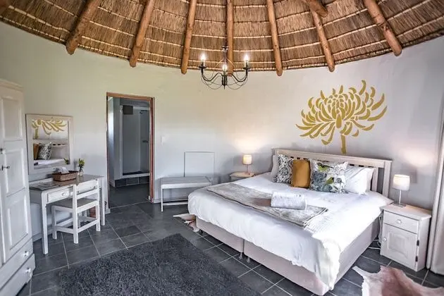 Double en-suite Rondavel