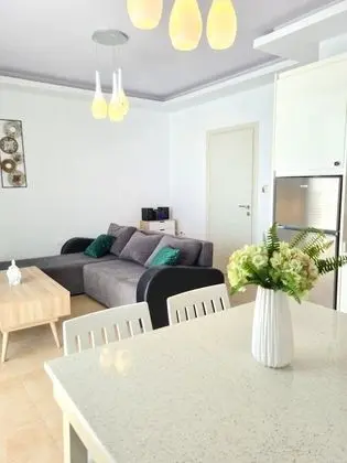 Deluxe Apart Daire, 1 Yatak Odası, Teras, Denize Bakan (Magnolia)