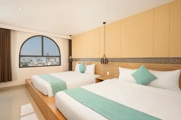 Deluxe Üç Kişilik Oda
