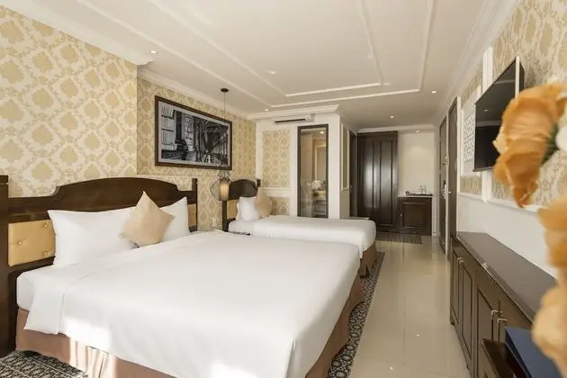 Luxury Üç Kişilik Oda