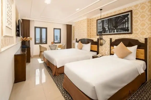 Luxury Üç Kişilik Oda