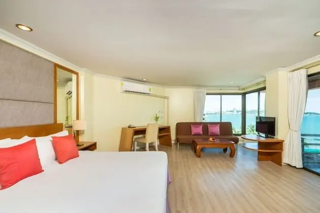 Delüks, Deniz Manzaralı