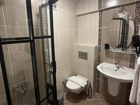 Standard Uc Kisilik