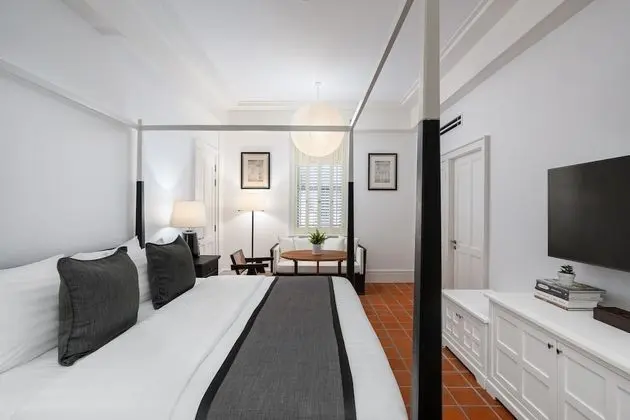 Deluxe King Bed Room