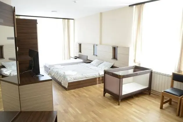 Basic Üç Kişilik Oda