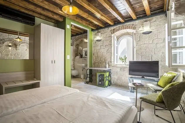 Deluxe Tek Büyük Yataklı Oda, Şehir Manzaralı (Terra)