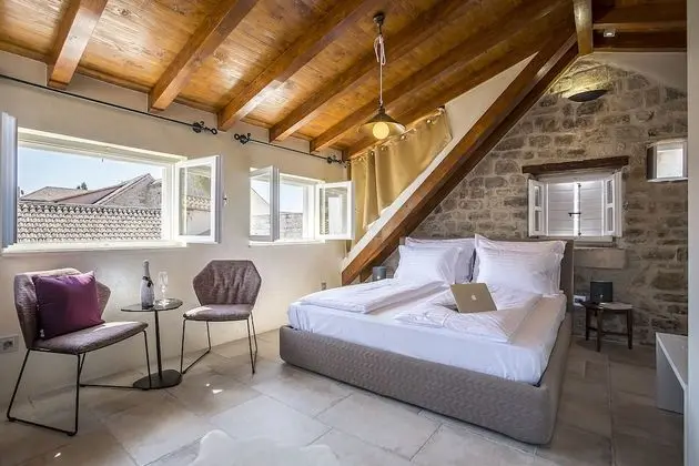 Superior Tek Büyük Yataklı Oda, Şehir Manzaralı